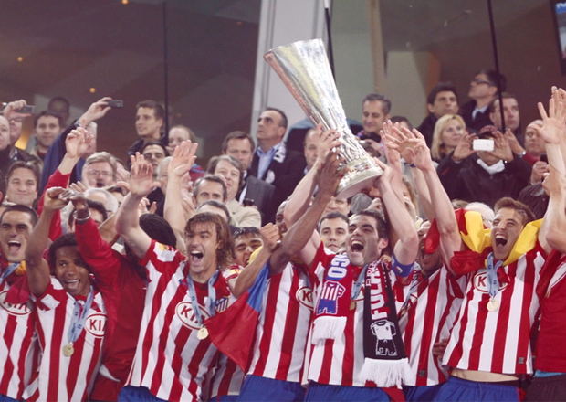 Atlético de Madrid comemora o título da Europa League 2009/10 (Divulgação/Atlético de Madrid)