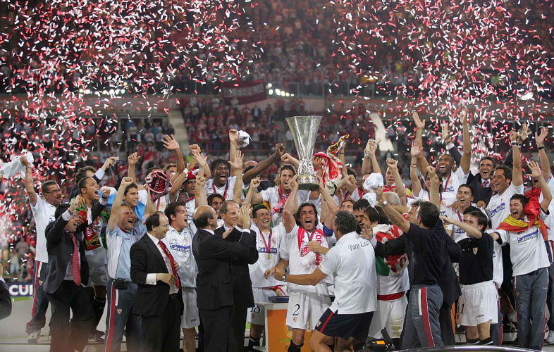 Sevilla e seu primeiro título na Europa League, na temporada 2009/10 (Divulgação/Sevilla)