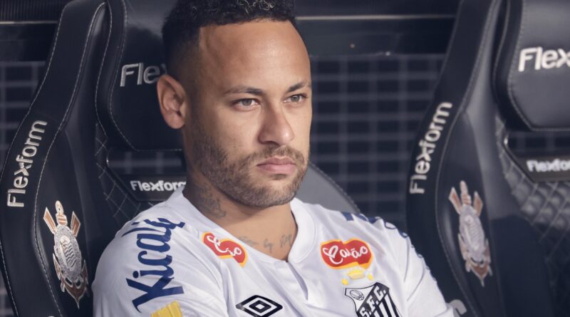 Salário de Neymar ultrapassa R$ 10 milhões por partida no Santos. Entenda!